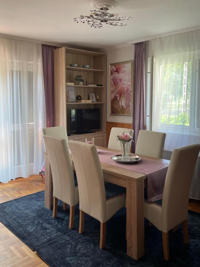 Villa Rozsa Nyaralohaz à Balatonboglár Extérieur photo